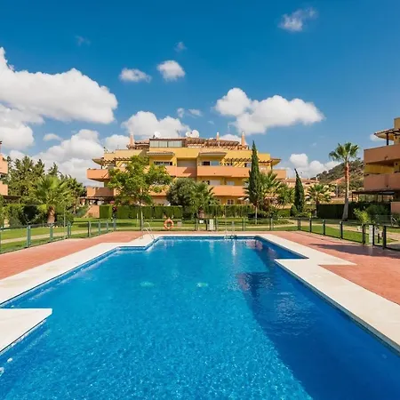 Wonderful 5 Minutes Flat Walk To The Centre Of Apartment