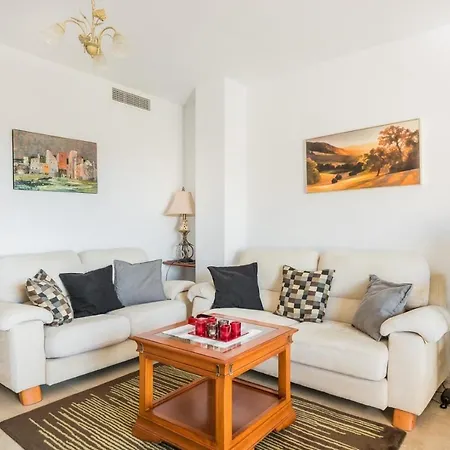 Apartment Wonderful 5 Minutes Flat Walk To The Centre Of
